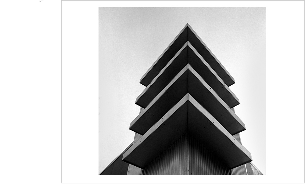 Strong lines and high contrast define this modern take on the pagoda in San Francisco, California.